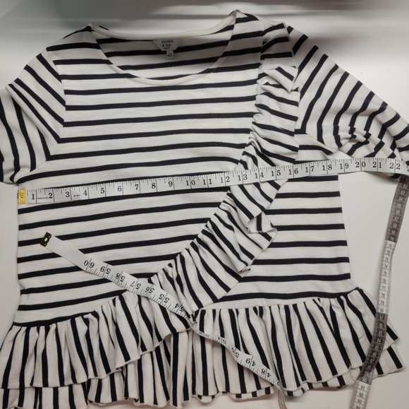 Crown & Ivy Stripe Ruffle size Petite Small - Picture 6 of 8
